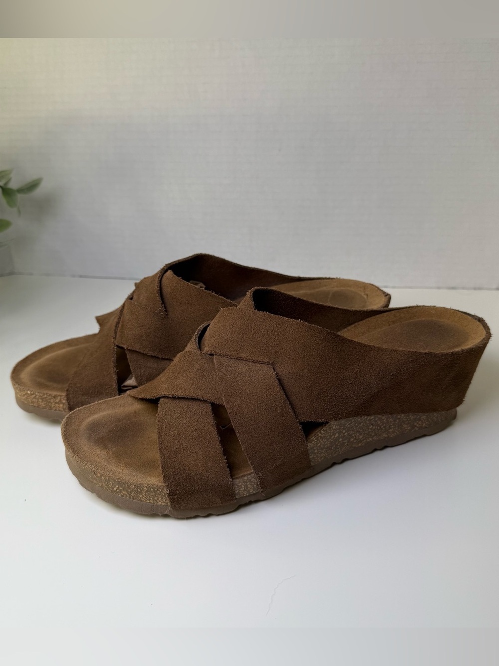 Yokono Brown & Tan Suede Leather Boho Cross Band Cork Wedge Mule Women's Size 8